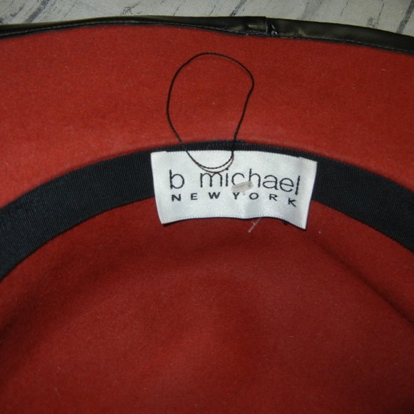 B Michael New York Felt Hat Red with black leather trim - Picture 4 of 5